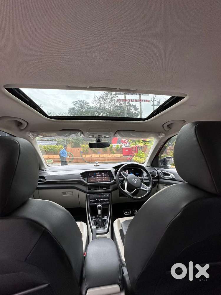 Volkswagen Taigun 1.0 Tsi Topline At, 2022, Petrol