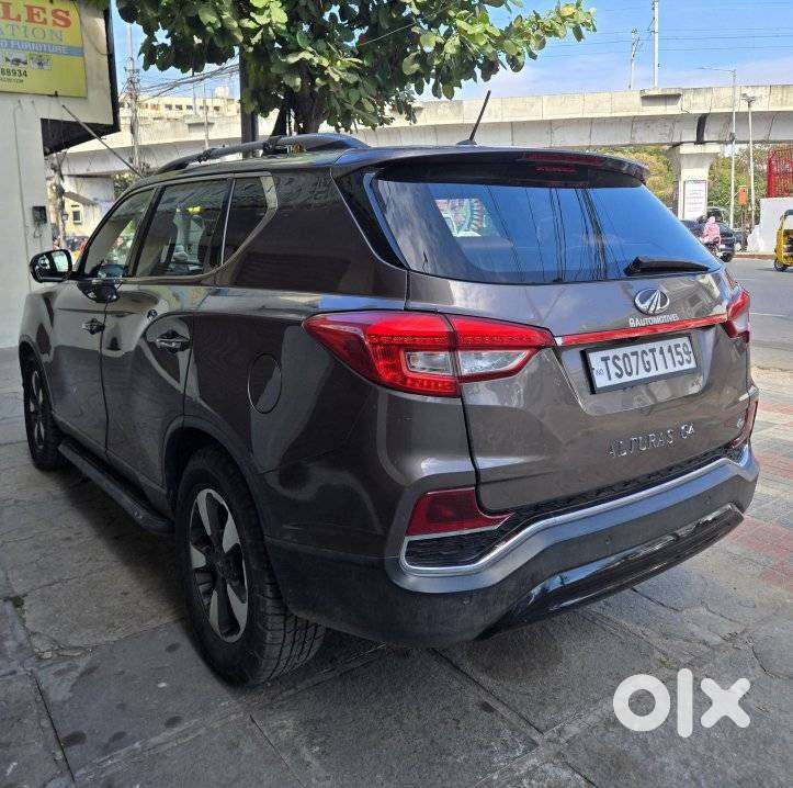 Mahindra Alturas G4 4wd At, 2019, Diesel