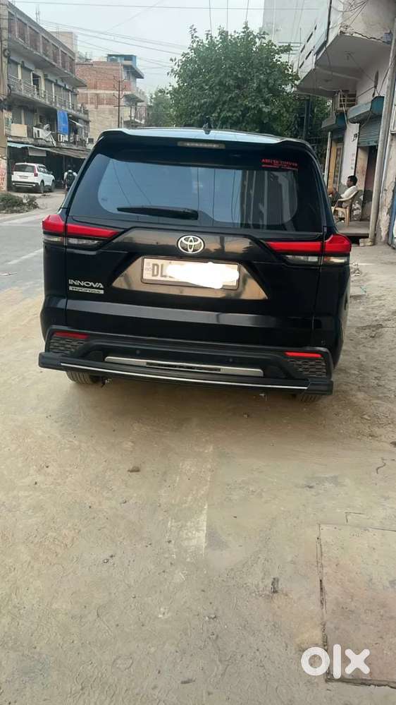 Toyota Innova Hycross, 2024, Petrol