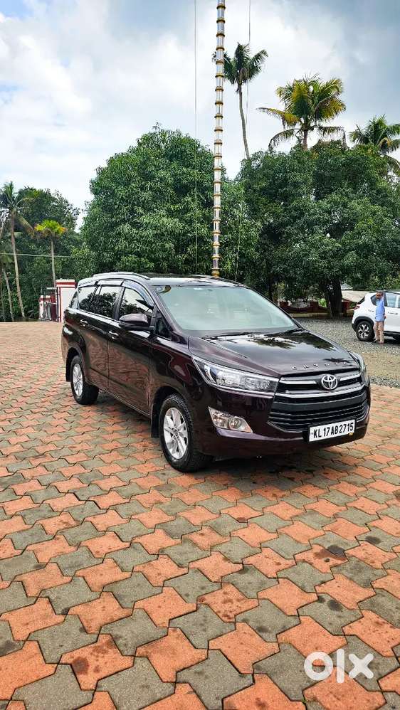 Toyota Innova Crysta 2.8 Diesel Automatic