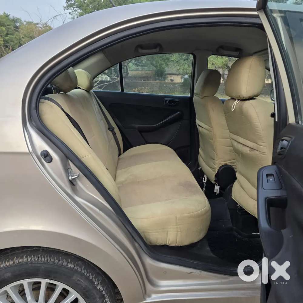 Tata Zest Diesel 2014 Oct Top Variant.