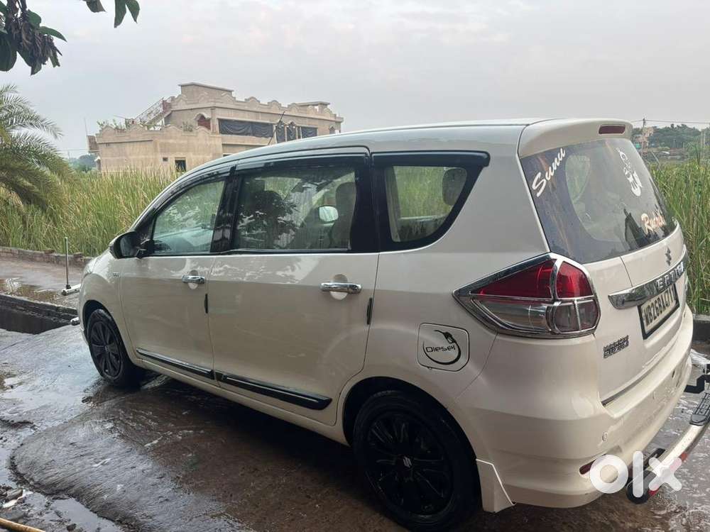 Maruti Suzuki Ertiga 2018 Diesel 125000 Km Driven
