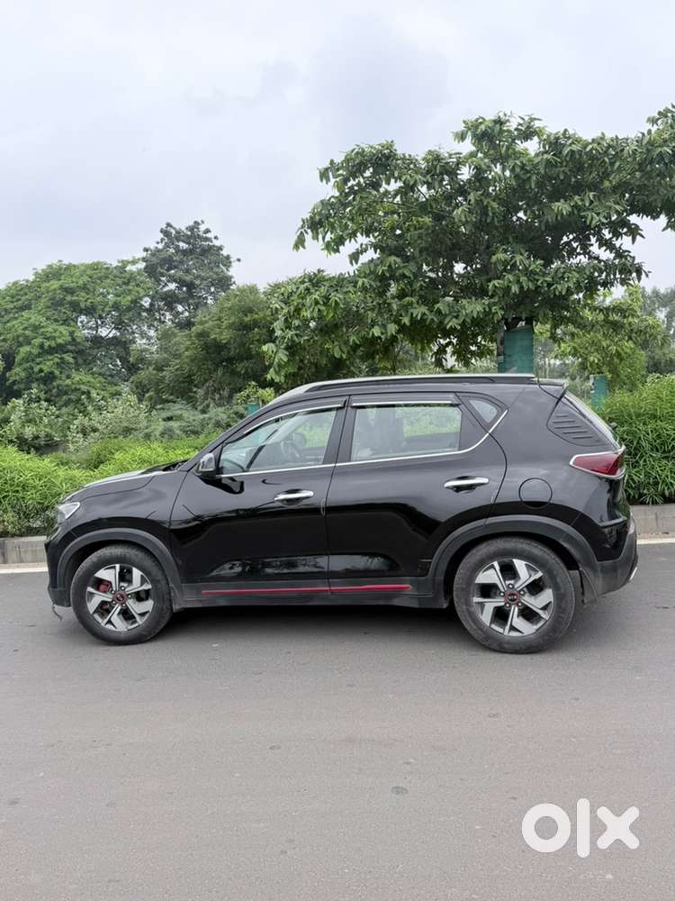 Kia Sonet Petrol 2021