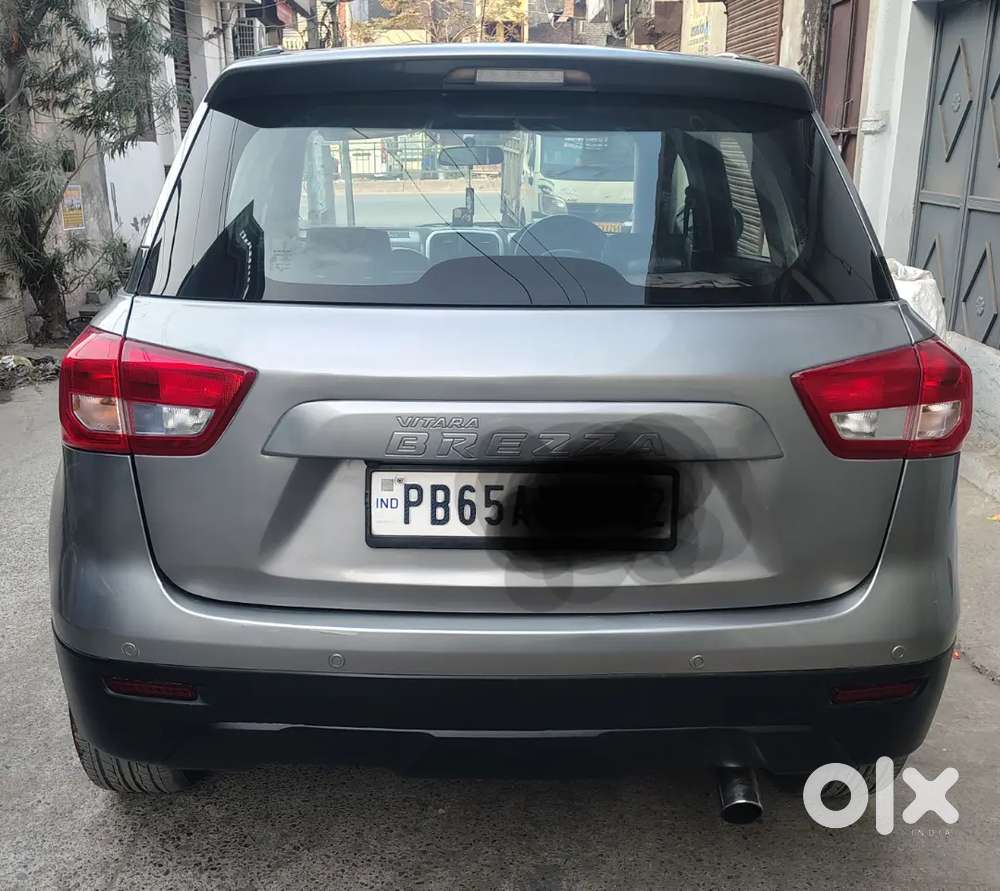 Maruti Suzuki Brezza 2017 Diesel Well Maintained