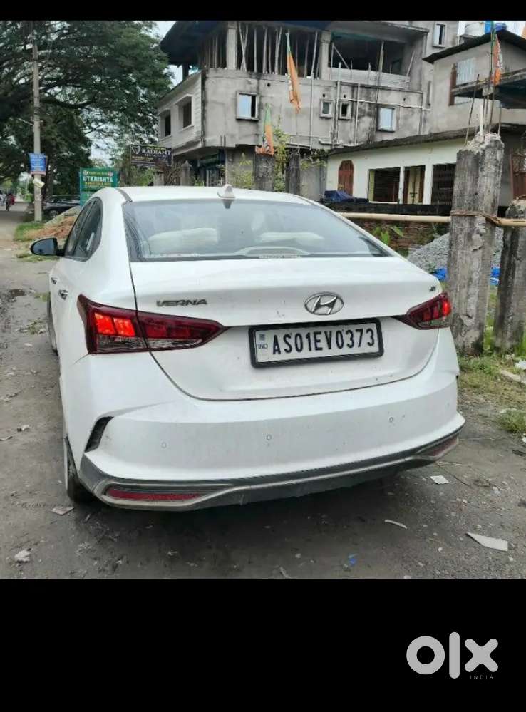 Hyundai Verna 1.5 Petrol 2021