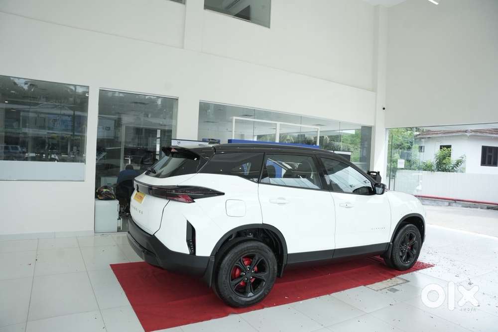 Tata Harrier Diesel Automatic Good Condition/under Warranty /new Tyres