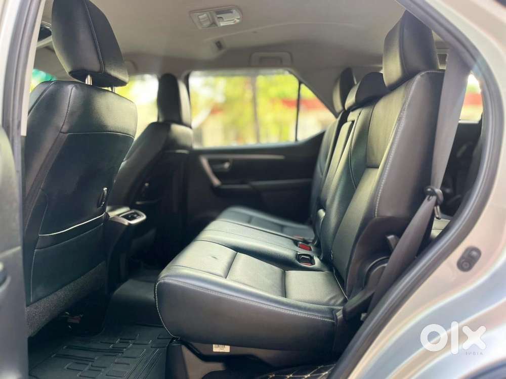 Toyota Fortuner 4x2 At 2.8 Diesel, 2021, Diesel