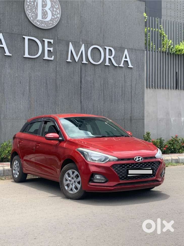 Hyundai I20 Sportz 1.2 Bs-iv, 2018, Cng & Hybrids