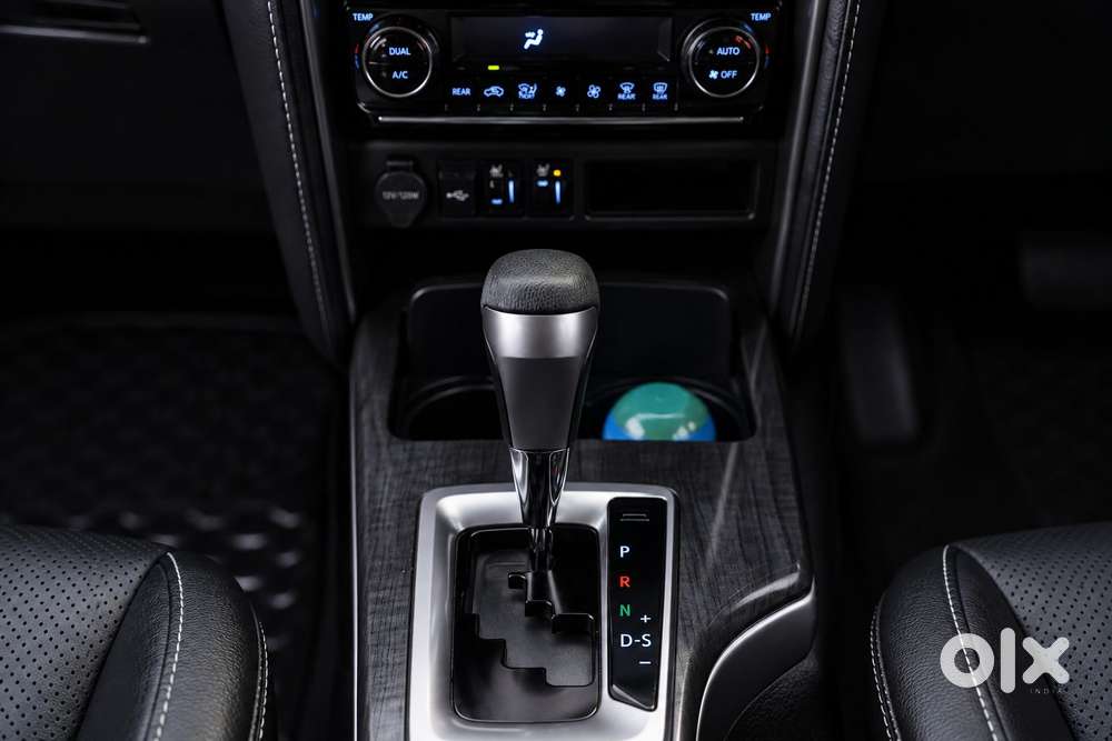 Toyota Fortuner 3.0 4x2 Automatic, 2025, Petrol