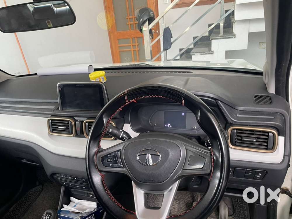 2023 Tata Punch Cng