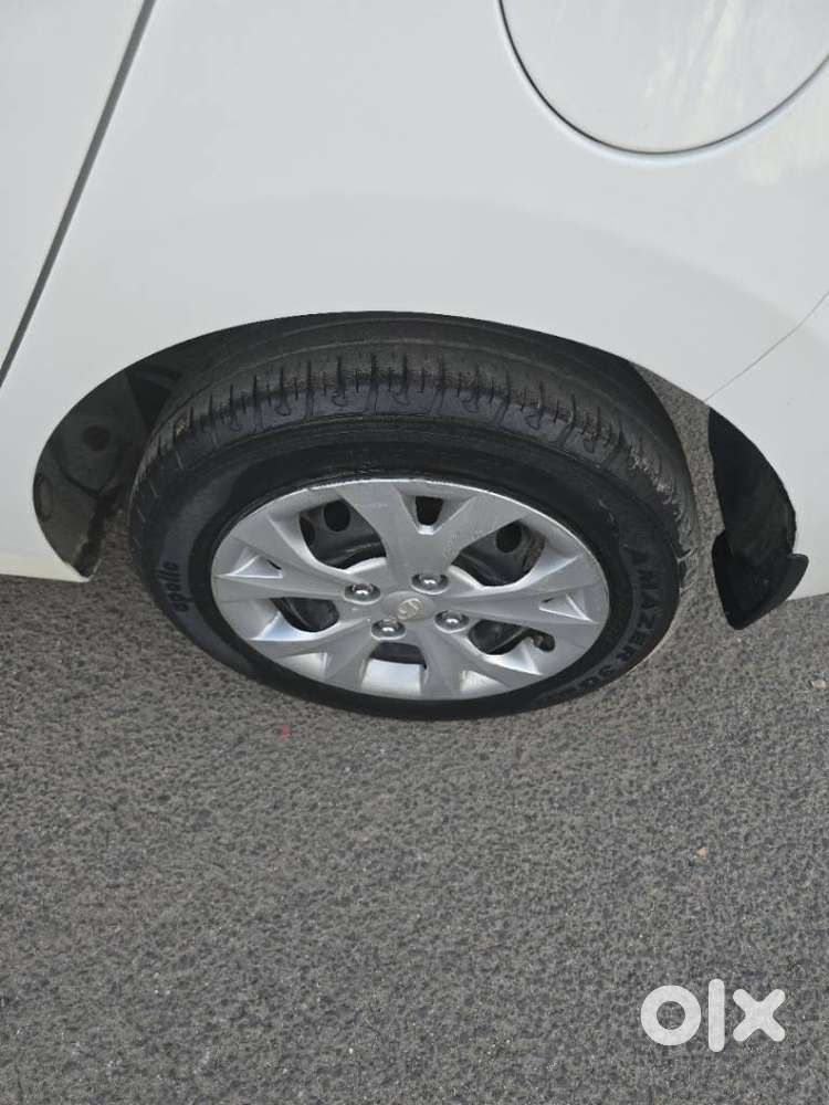 Hyundai Grand I10 2013-2016 Sportz, 2015, Petrol