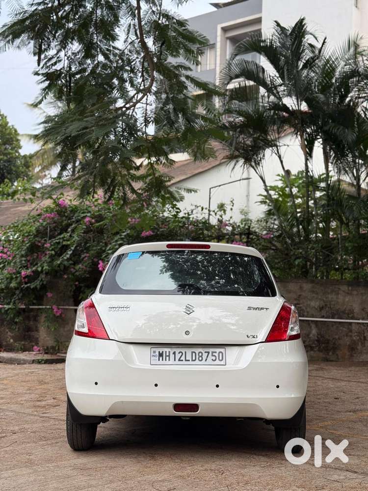 Maruti Suzuki Swift Vxi Optional, 2014, Petrol