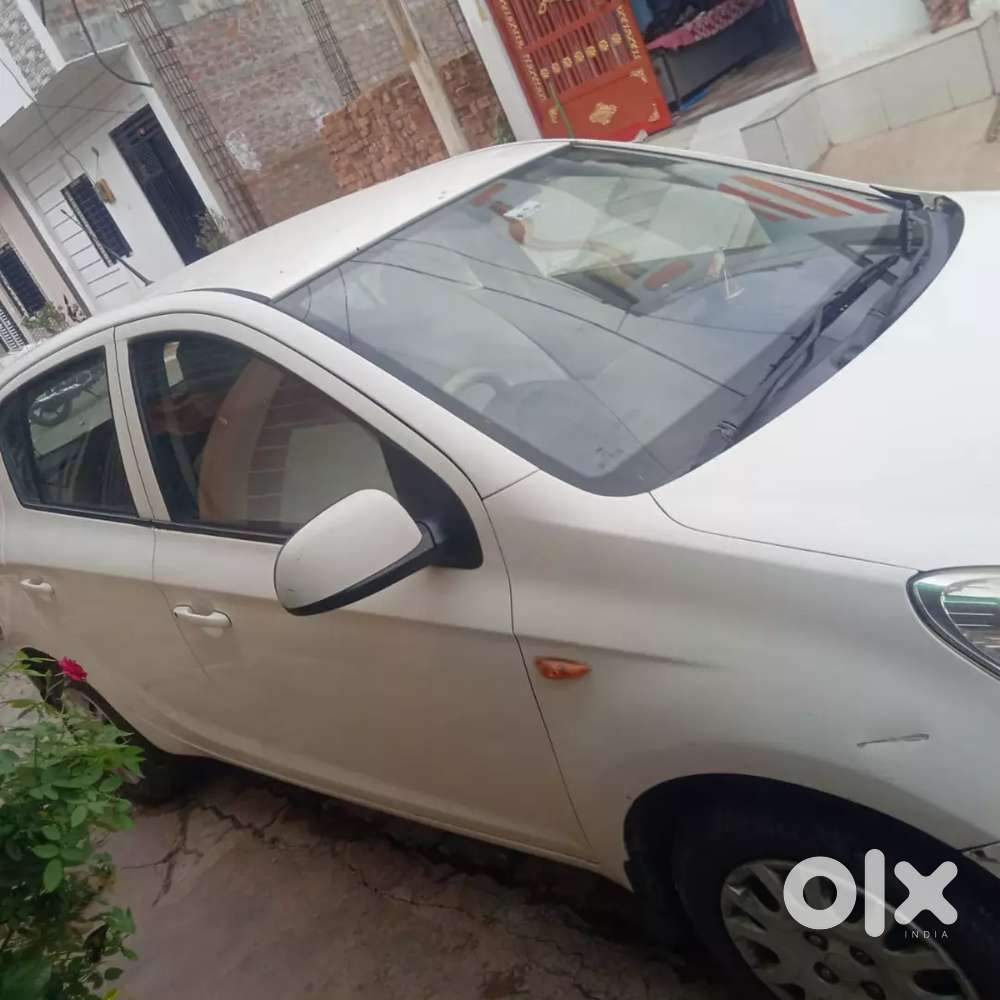Hyundai I20 2010 Petrol 80000 Km Driven
