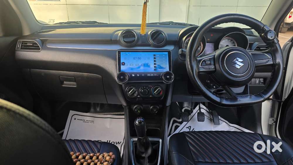 Maruti Suzuki Swift 1.2 Vxi (o), 2023, Petrol