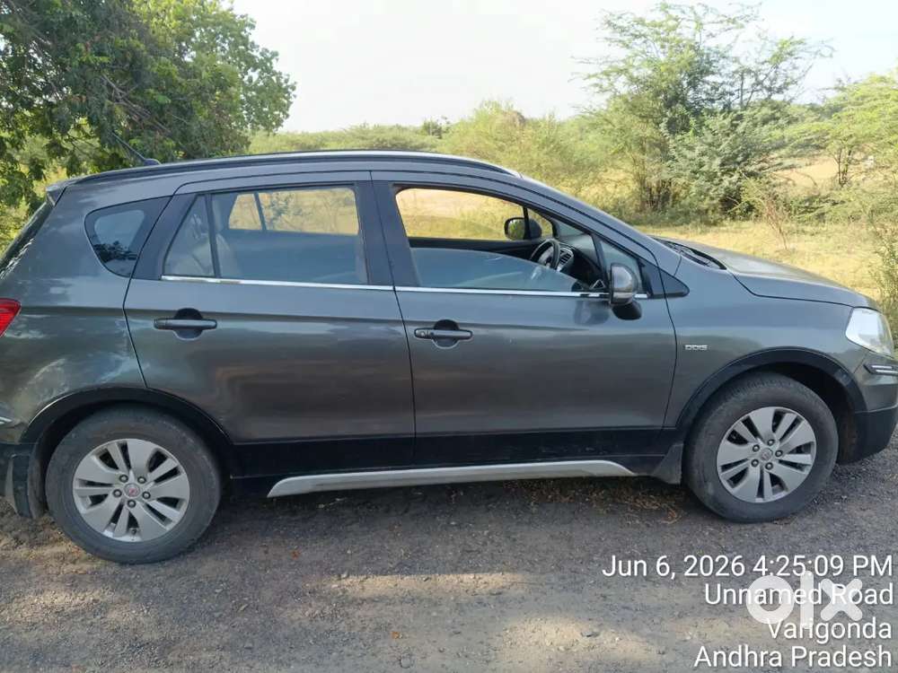 Maruti Suzuki S Cross 2015 Diesel Well Maintained
