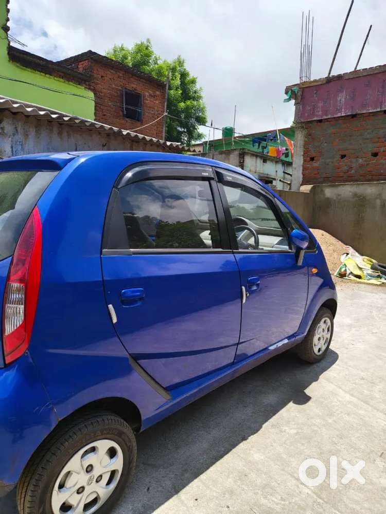 Tata Nano Genx Xt 2015