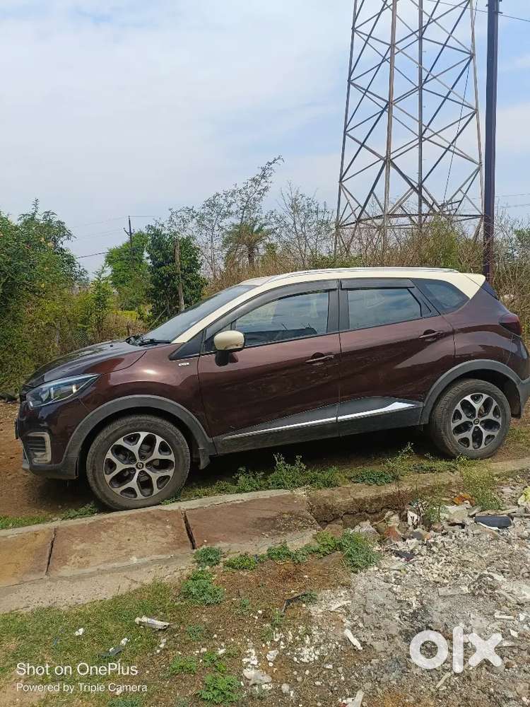 Renault Captur 2019 Petrol 70000 Km Driven