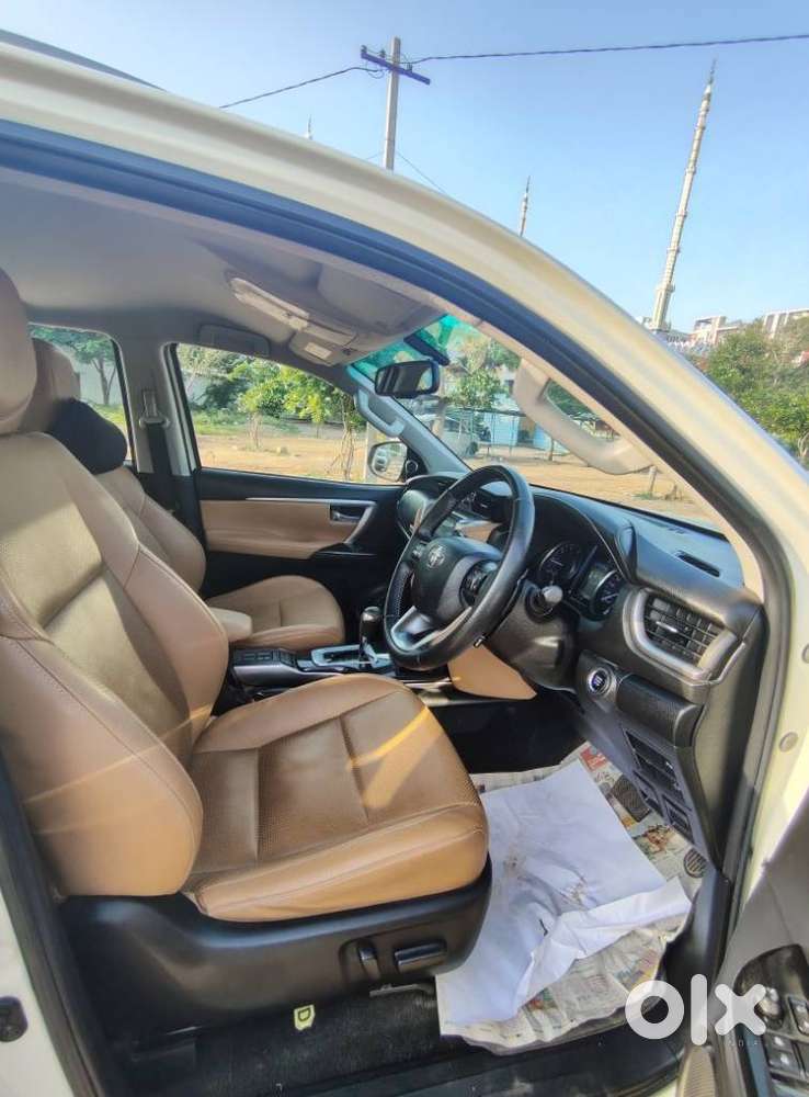 Toyota Fortuner 4x2 At 2.8 Diesel, 2022, Diesel
