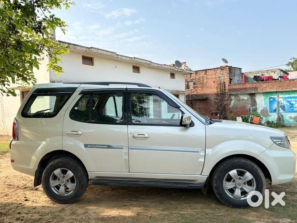 Tata Safari Storme 2016 Diesel Well Maintained