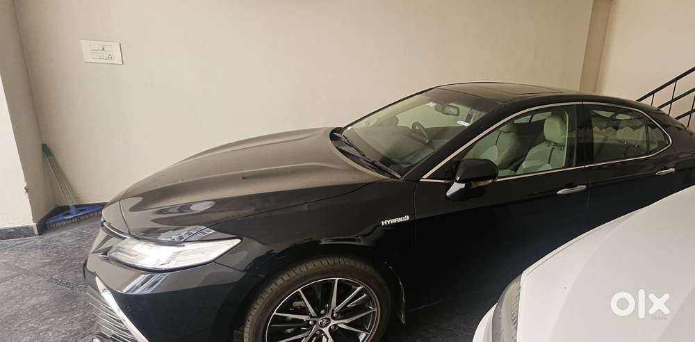 Toyota Camry 2.5l Automatic, 2024, Petrol