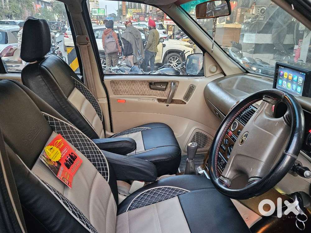 Tata Safari 2015 Top Model