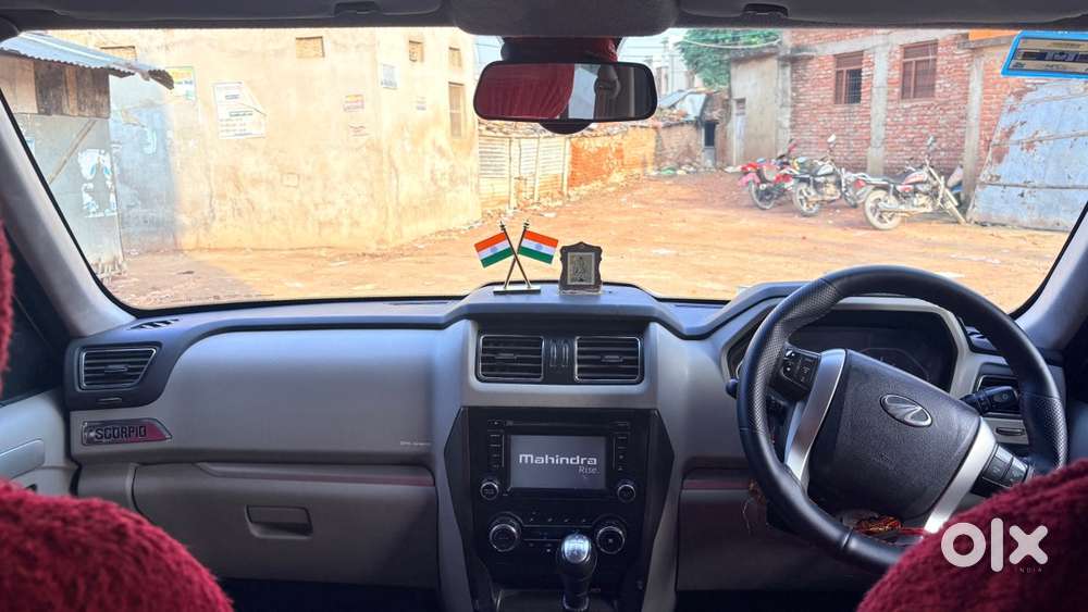 Mahindra Scorpio 2018 Diesel Manual