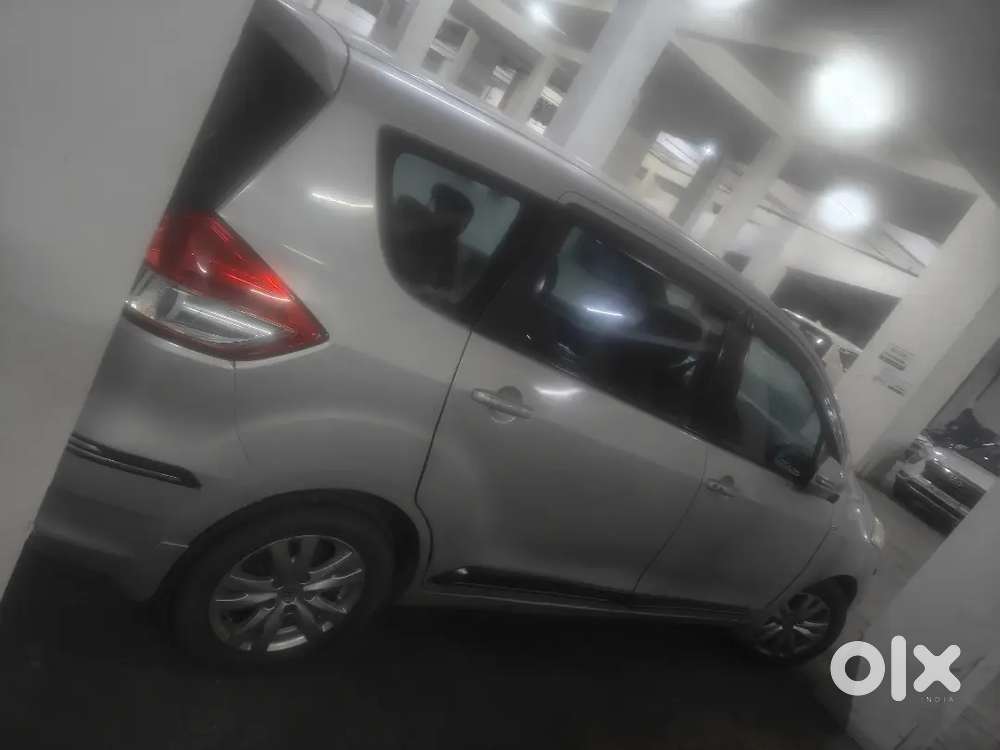 Maruti Suzuki Ertiga Zdi Shvs 2017