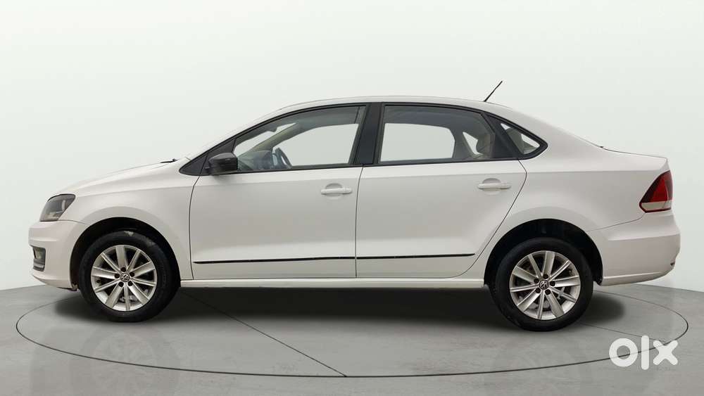 Volkswagen Vento 2010-2013 Petrol Highline At, 2016, Petrol