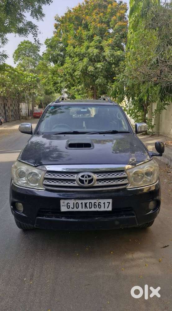 Toyota Fortuner 3.0 4x4 Manual, 2010, Diesel