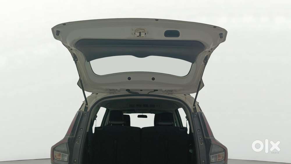 Maruti Suzuki Xl6 1.5 Alpha Plus Mt, 2022, Petrol