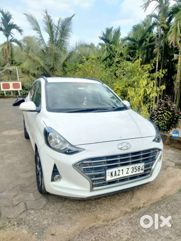Petrol
Mileage: 20+

Driven Km 2300