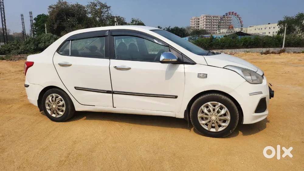 Hyundai Xcent 2017 Diesel Well Maintained