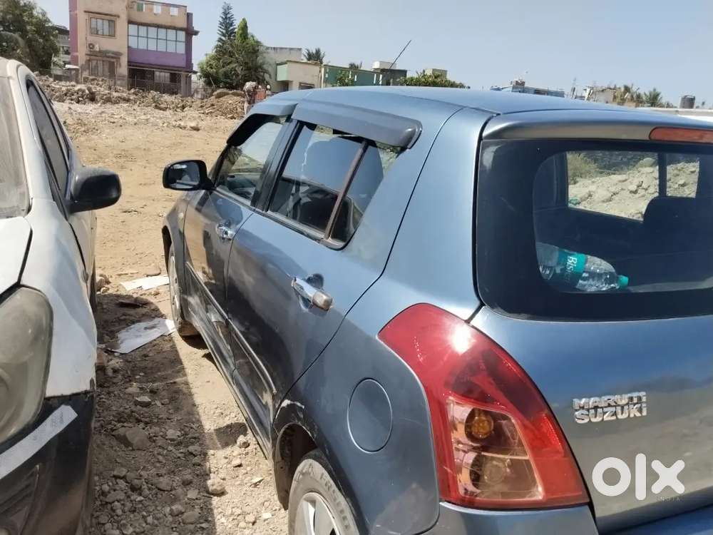 Maruti Suzuki Swift 2009 Cng & Hybrids 86000 Km Driven