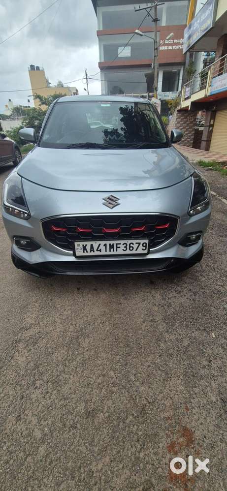 Maruti Suzuki Swift VXi + Manual, 2024, Petrol