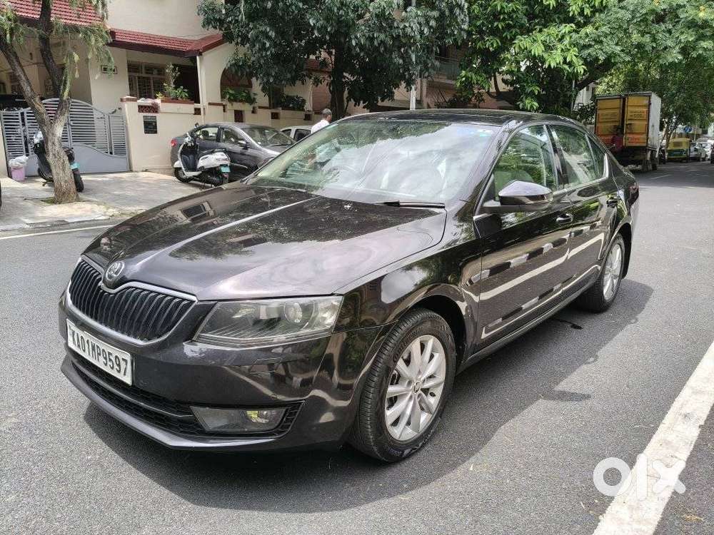 Skoda Octavia 2013-2017 Style Plus 1.8 Tsi At, 2016, Petrol