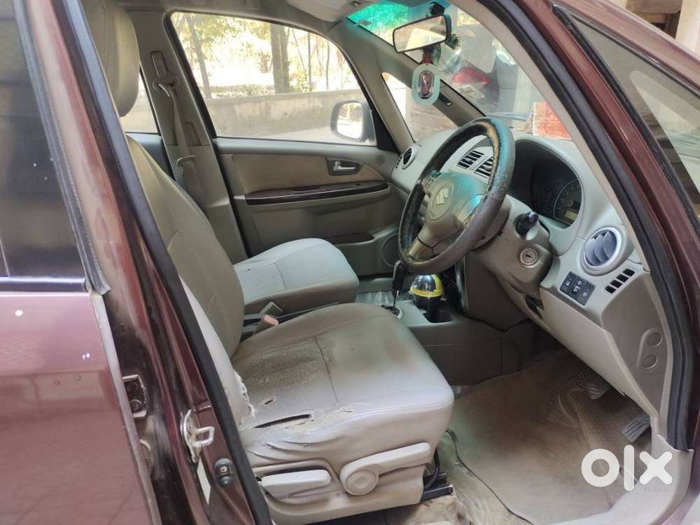 Maruti Suzuki Sx4 Zxi Automatic Leather Bs-iv, 2010, Petrol