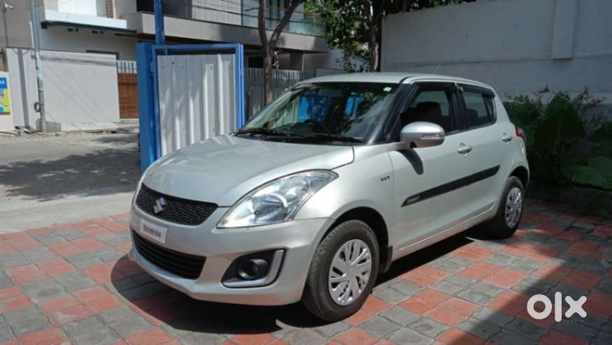 Maruti Suzuki Swift Vxi 1.2 Abs Bs-iv, 2017, Petrol