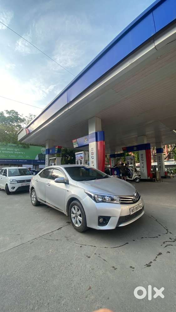 Toyota Corolla Altis 2015