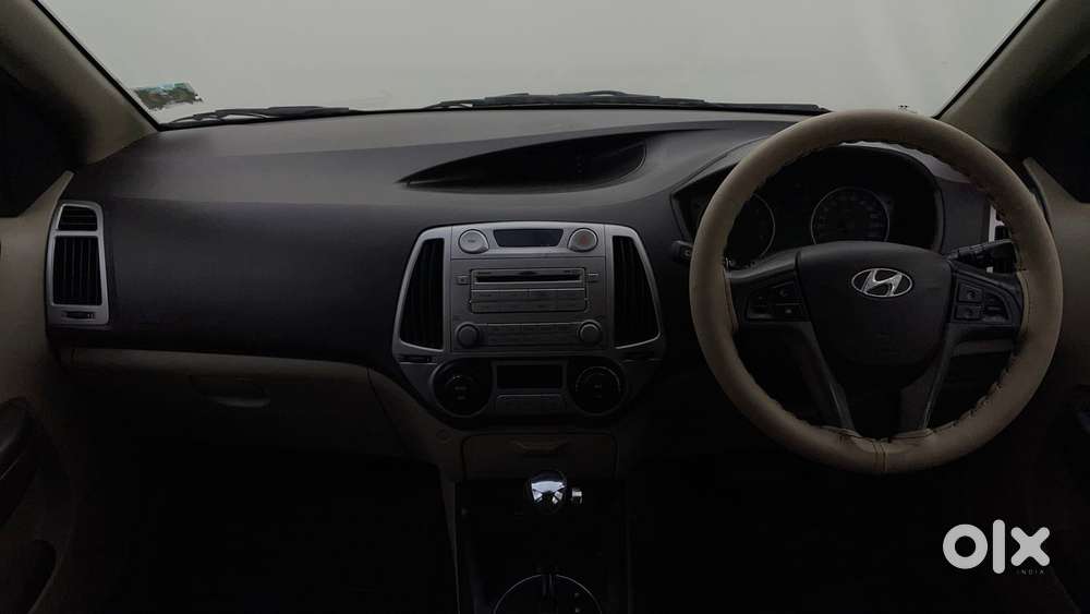 Hyundai I20 Asta 1.4 At Vtvt, 2011, Petrol