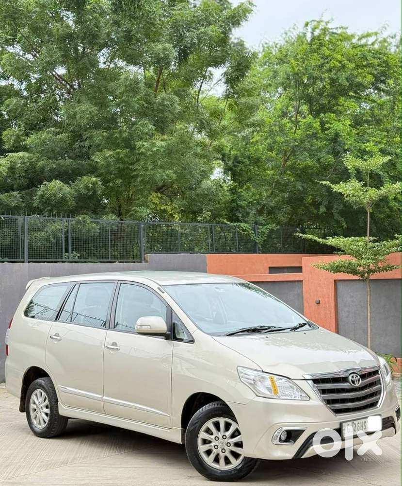 Toyota Innova 2.5 Vx 7 Str Bs-iii, 2014, Diesel