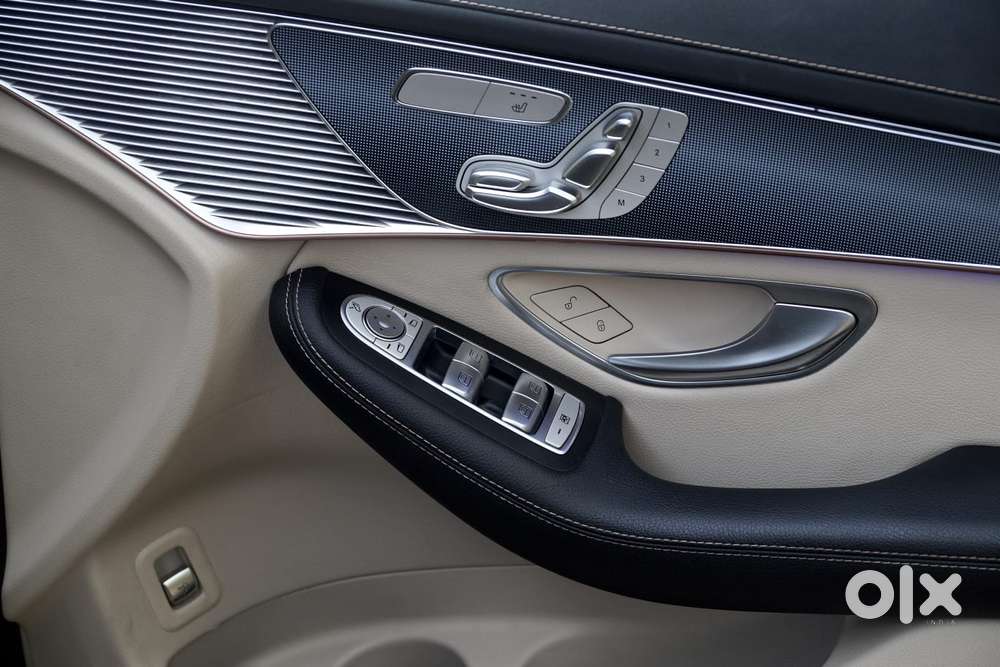 Mercedes-benz Eqc 400 4matic, 2021, Electric