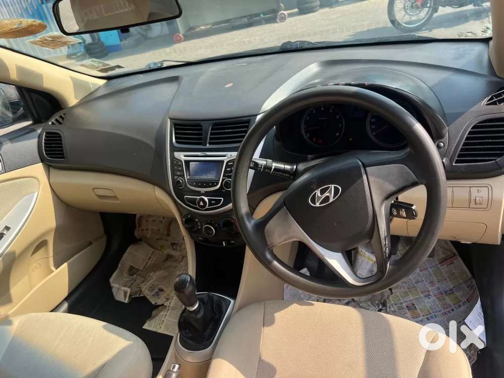 Hyundai Verna Fluidic 1.6 Vtvt Sx, 2013, Petrol