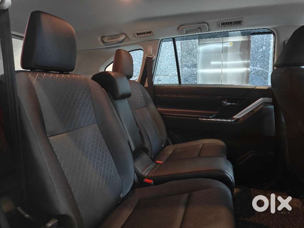 Toyota Innova Hycross 2.0 Gx 7 Str, 2023, Petrol