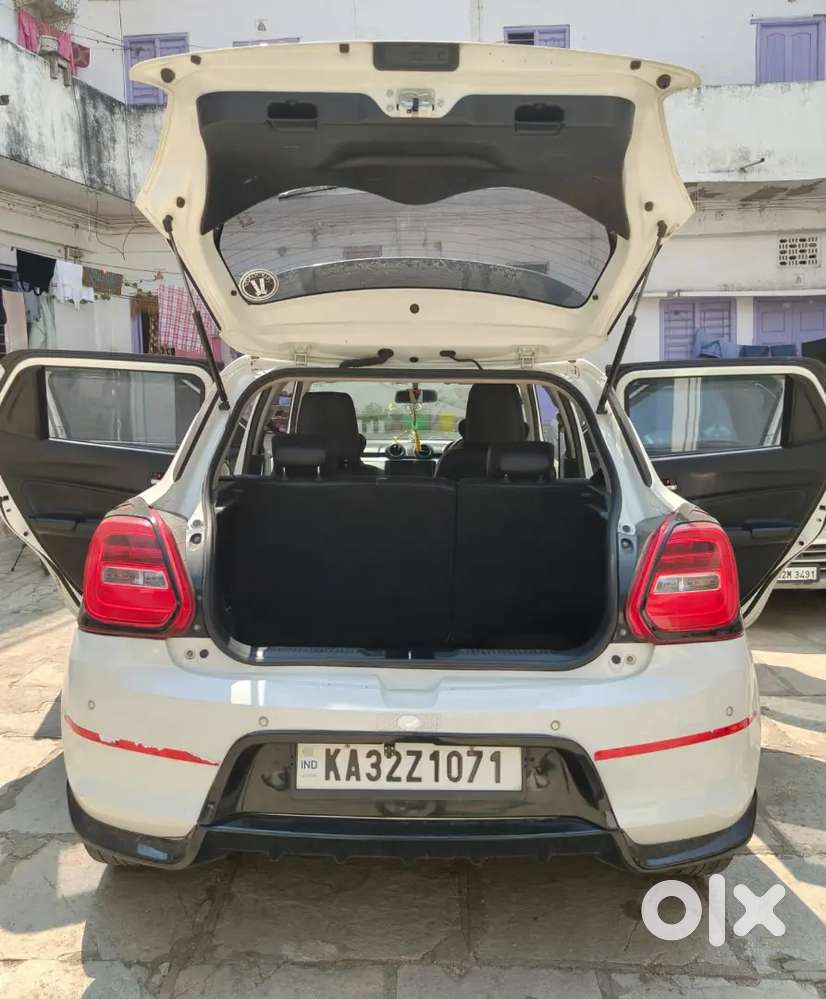 Maruti Suzuki Swift 2022 Petrol 74700 Km Driven