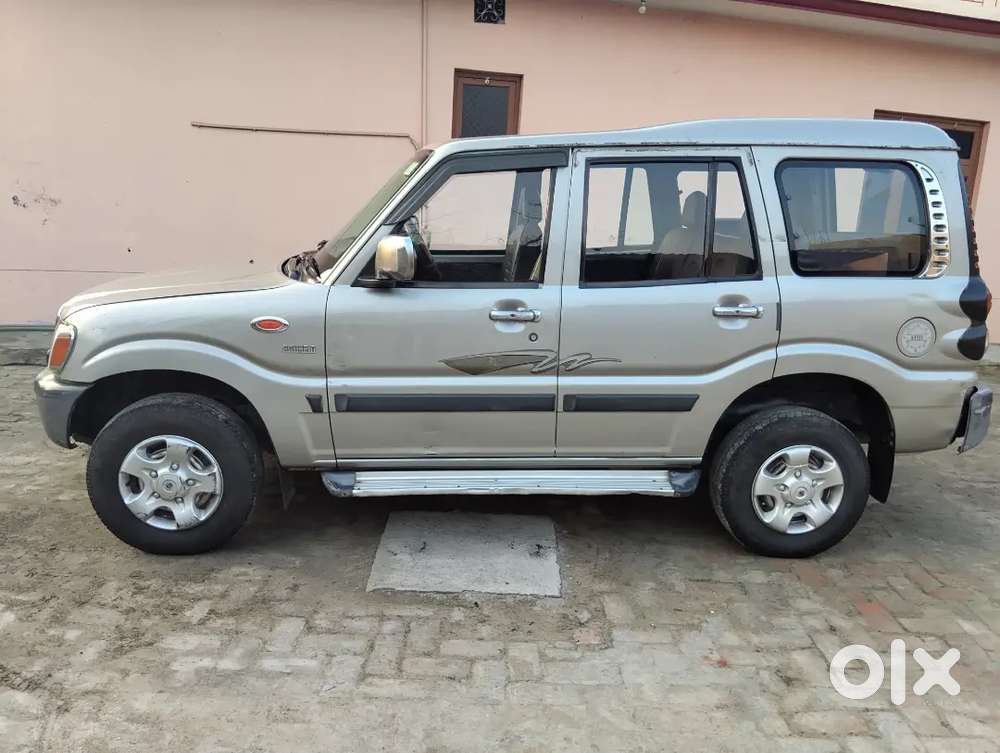 Mahindra Scorpio 2007 Diesel 150000 Km Driven