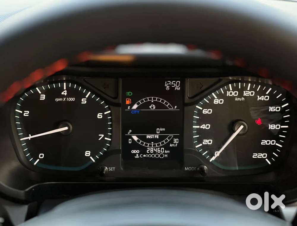 Tata Altroz 1.2 Xz (o), 2022, Petrol
