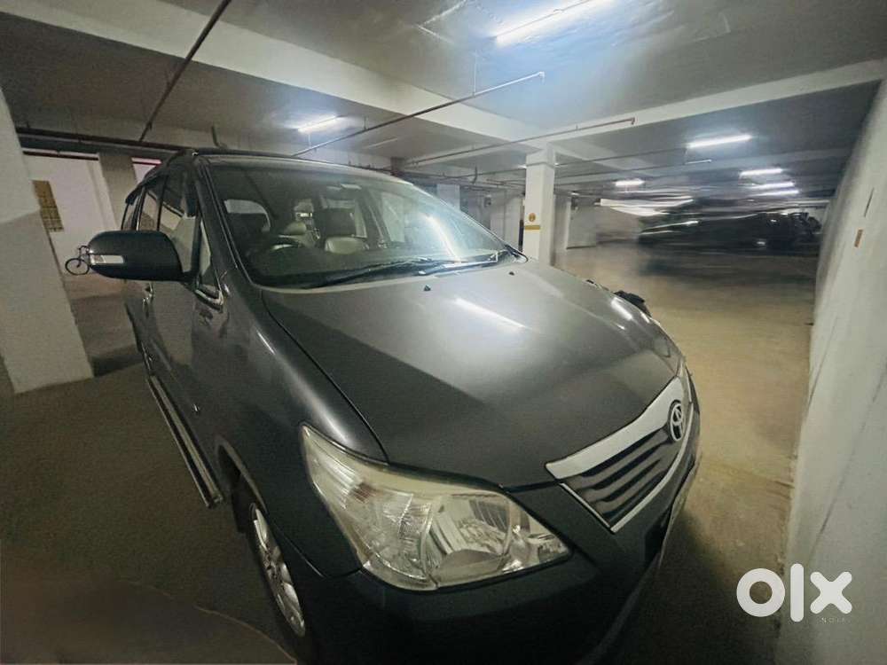 Toyota Innova 2013 Diesel Well Maintained