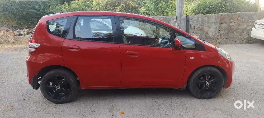 Honda Jazz 2012 I-vtec Manual Good Condition. Fixed Price