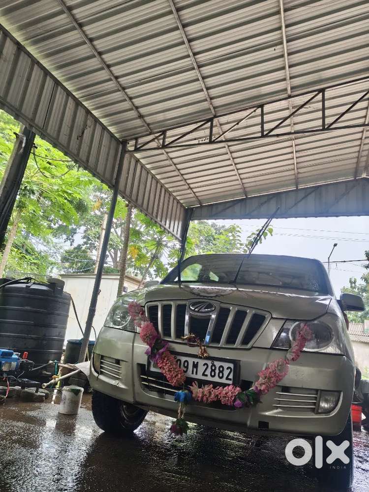 Mahindra Xylo 2010
