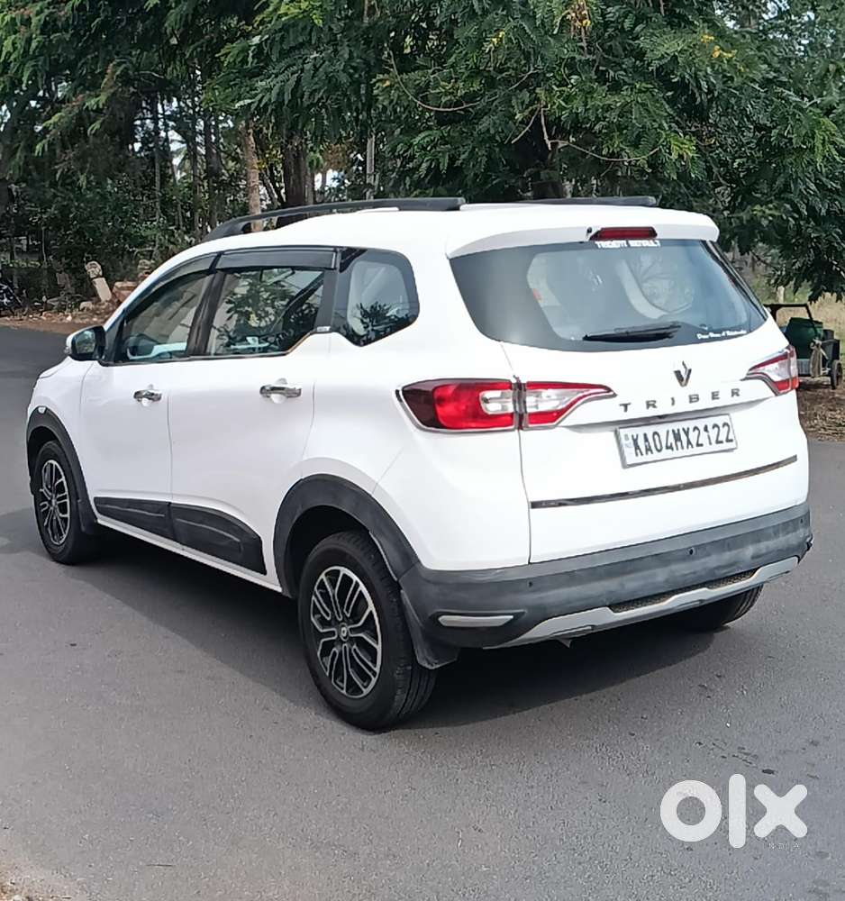 Renault Triber 1.0 Rxz Dual Tone, 2019, Petrol